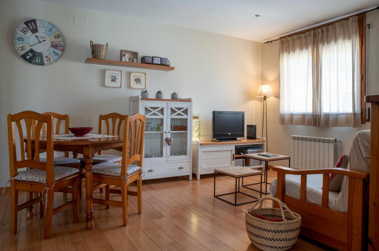 Apartament Cadi- Moixero باغا الغرفة الصورة