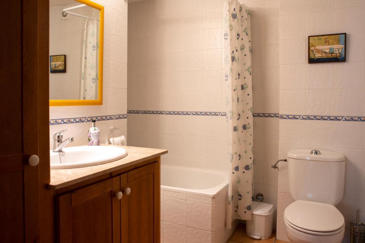 Apartament Cadi- Moixero باغا الغرفة الصورة